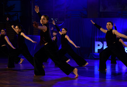 występ grupy tanecznej (photo)
