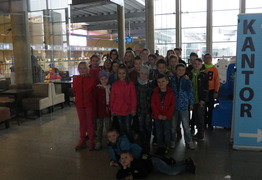  (photo)