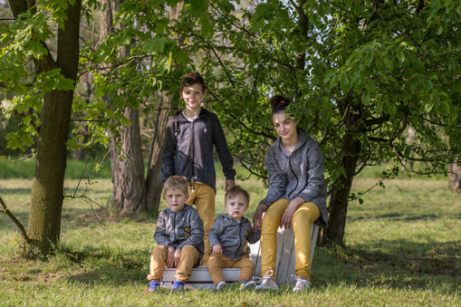 Weronika (12 l.), Łukasz (10 l.), Mateusz (4,5 roku), Antoni (1,5 roku)