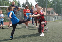 trening kickboxingu przeprowadzony przez Emila Janowskiego (photo)