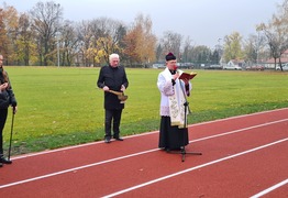 poświęcenie stadionu (photo)