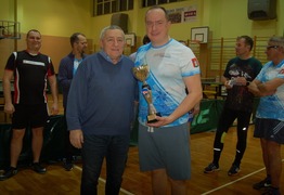 zwycięzca mistrzostw z kierownikiem OKFiR (photo)