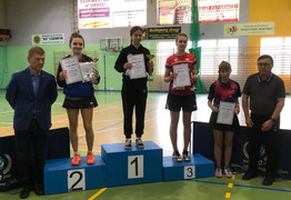 tenisistki na podium (photo)