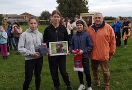 kierownik OKFIR ze zwycięzcami konkurencji (photo)