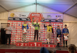 Bartek Tycner na podium (photo)