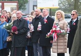 uroczysty apel pod tablicą hm. Łukomskiego (photo)