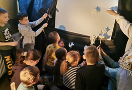 Zajęcia dzieci w sali CK (photo)
