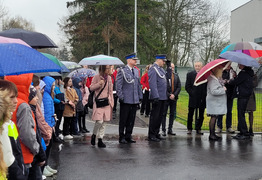 część oficjalna przy pamiątkowej tablicy (photo)