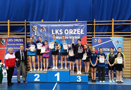 zawodniczki na podium (photo)